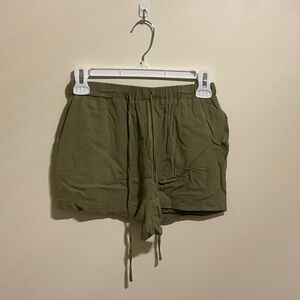 Forever 21 Khaki Women's Cargo Shorts